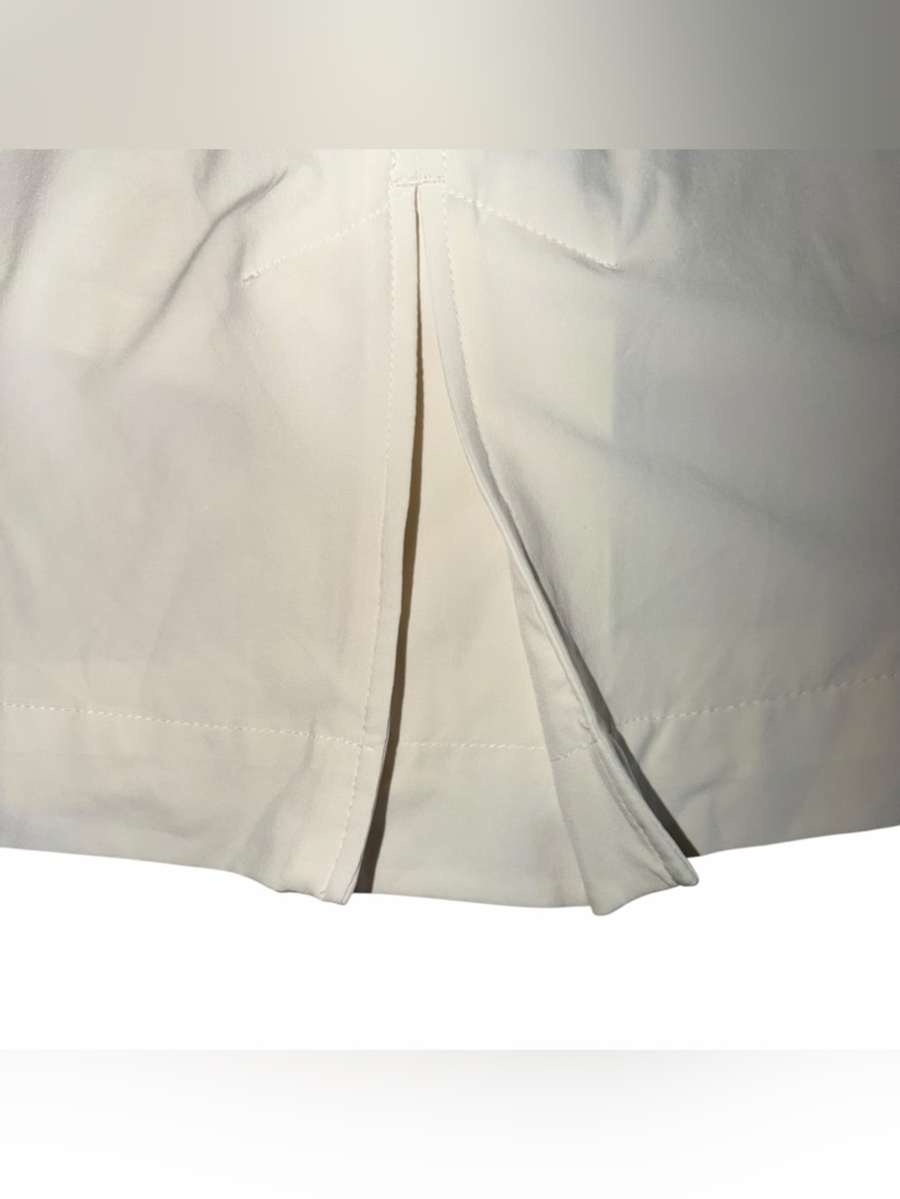 Athleta Vienna Cargo Skort in Magnolia White Women’s size 6 - Picture 8 of 10